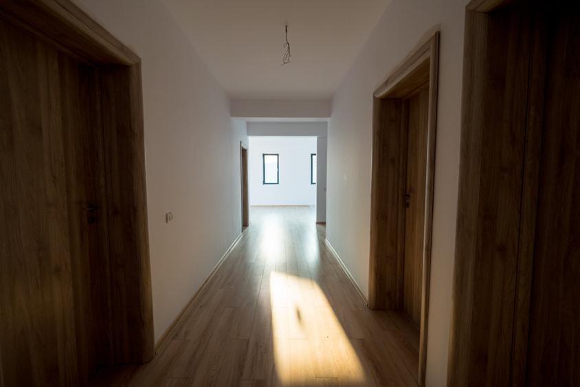 CASA FINALIZATA 4 CAMERE-SOS. PIPERA-TUNARI, BALOTESTI - 8