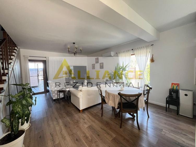 Duplex cu 4 camere cu Canalizare în Berceni