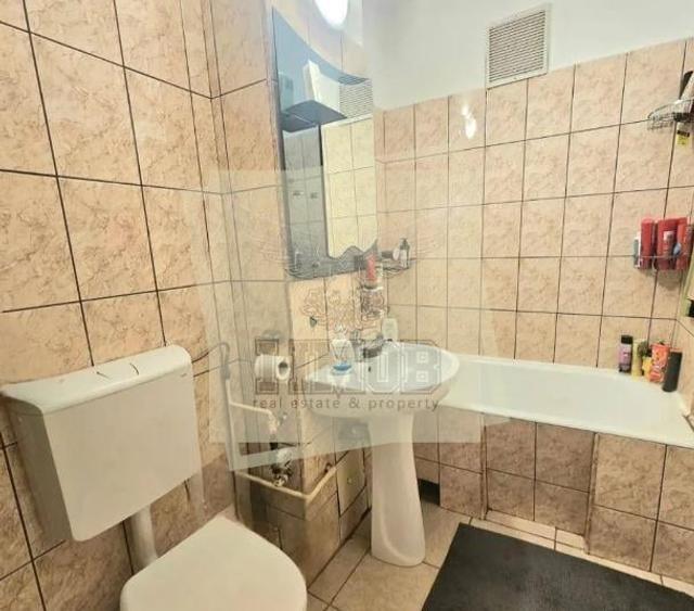 Apartament modern cu 4 camere loggie balcon si pivnita in zona Ciresica - 5