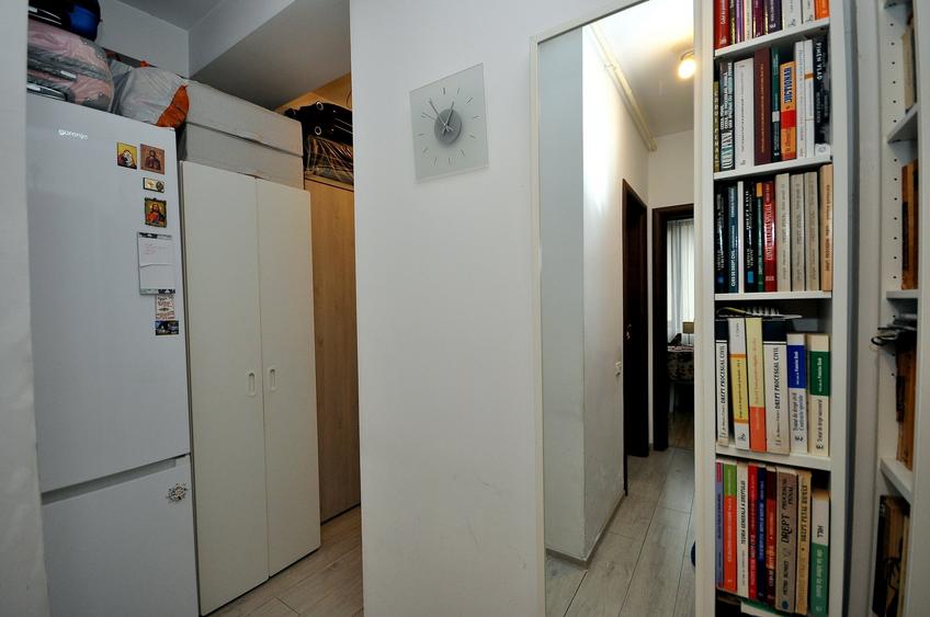 Drumul Taberei Ghencea Drumul Cooperativei garsoniera etaj 1, bloc nou - 10