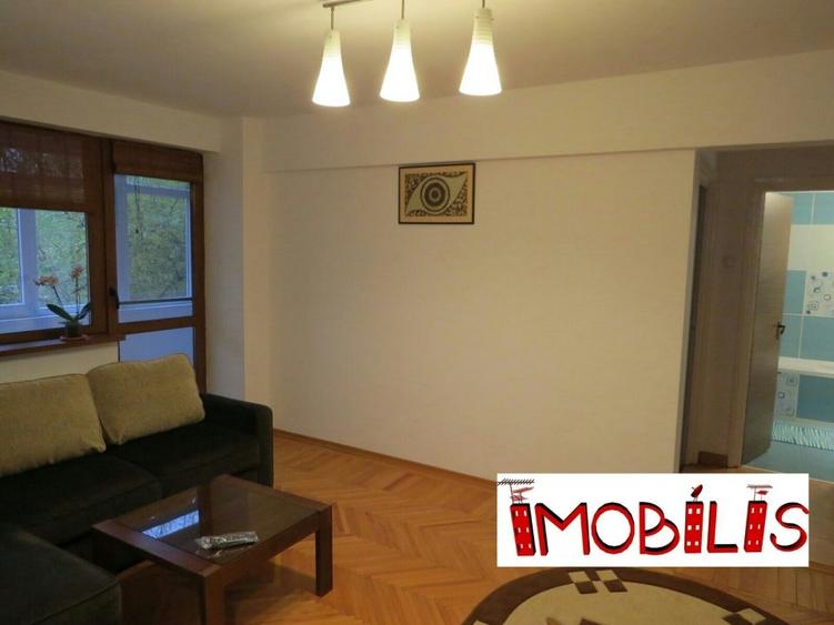 470€, Metrou Titan, Potcoava etaj 1, modern mobilat si utilat - 4