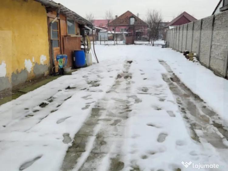 Casa de vanzare, 40 mp, teren 480mp, zona Plopi - 6