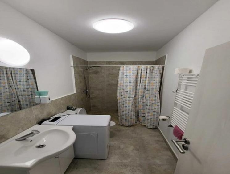 1 camera in zona Badea Cartan - 2