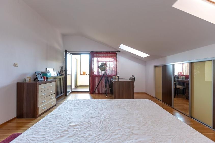 Vilă cu 7 camere de vânzare în zona Centrală Orașul  BUHUȘI - 33