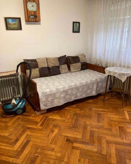 Apartament de vanzare 2 camere Copou Bulevardul Carol - 1
