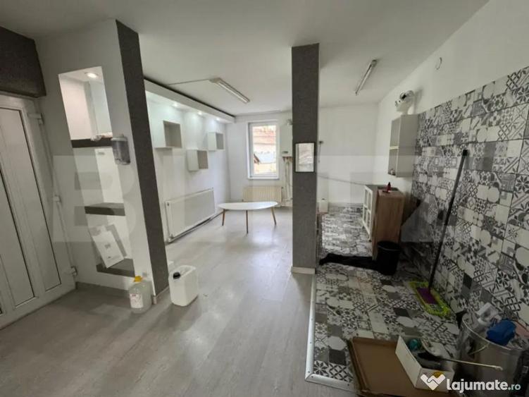 Apartament 3 camere, 65 mp, zona Ultracentral - 2