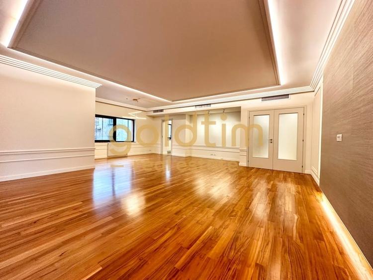 APARTAMENT 4 CAMERE RENOVAT/ANSAMBLU SECURIZAT/BOXA/GARAJ/WASHINGTON/CAPITALE - 4