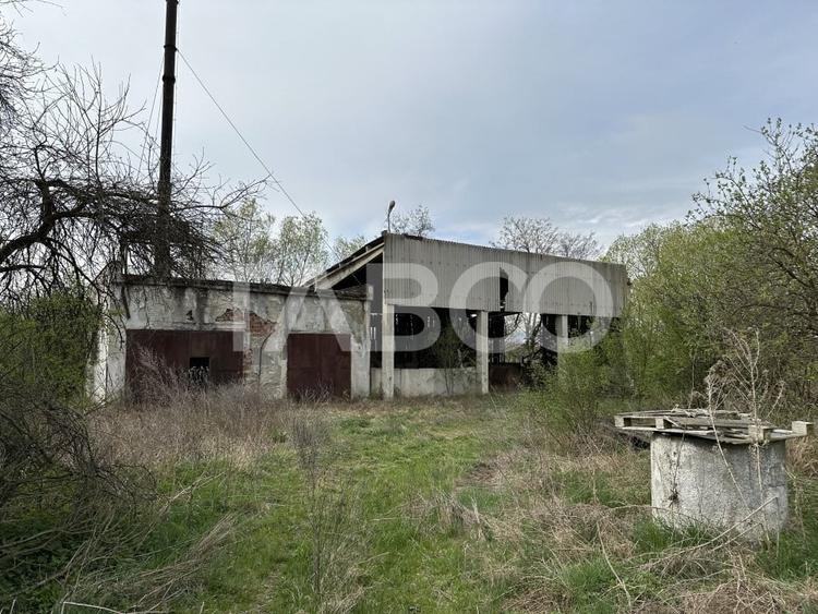 Spatiu industrial 5030 mp cu toate utilitatile acces auto Sat Sercaia - 9