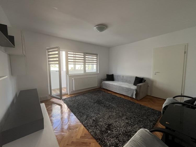 Iulius Mall, Etaj Intermediar, Torontalului - 1