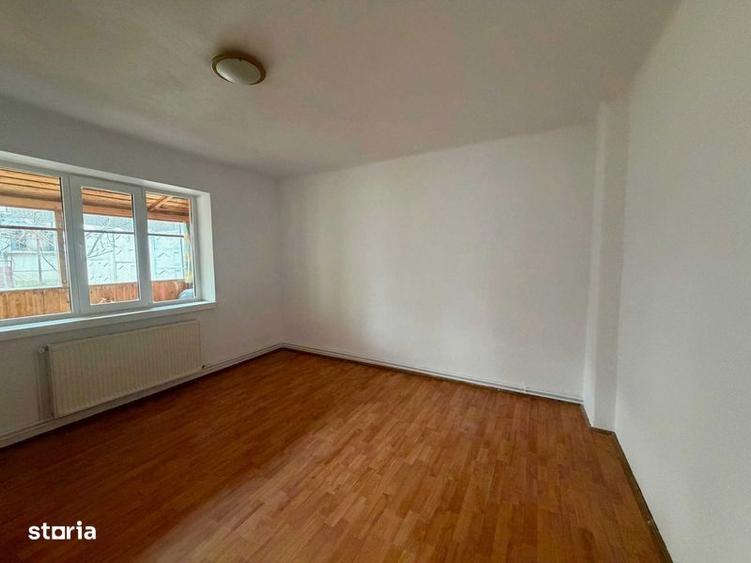 Casa singur in curte - 3 camere - teren 243 mp - zona Trei Stejari - 5