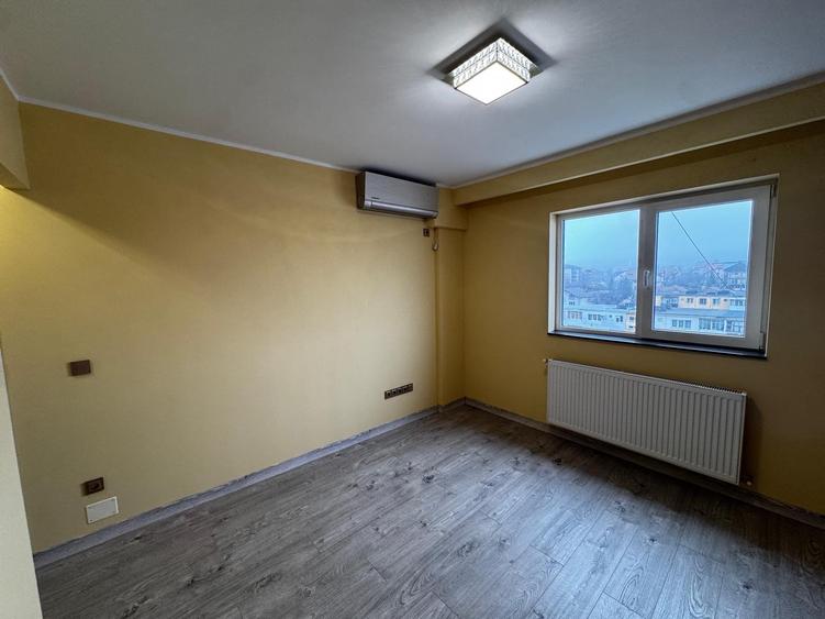 Vanzare | 4 camere | centrala proprie | Zona Nord | Pitesti - 12