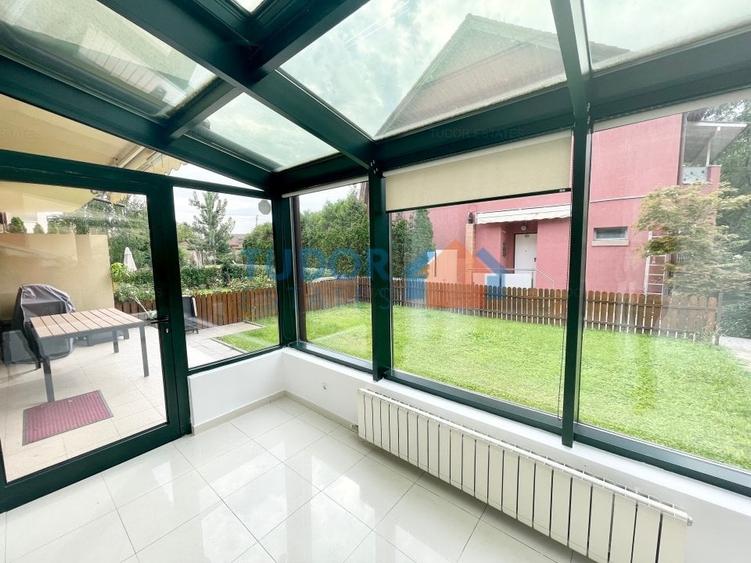 Vila superba cu 5 dormitoare de vazare in complex cu piscina - 5