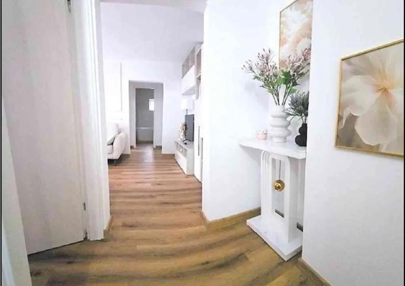 Ca NOU: Apartament 3 Dormitoare, 4 Camere, Renovat (2025) Proprietar! - 2