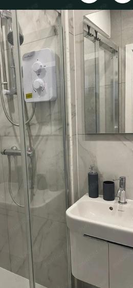 Garsoniera moderna - Tractorul- langa Coresi Mall - 2