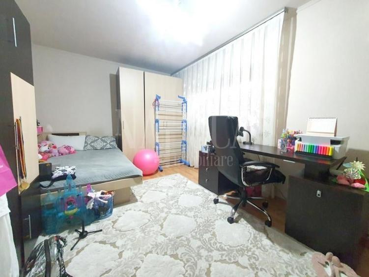 Apartament 4 camere de vanzare in Decebal-Dacia Oradea, Oradea - 2