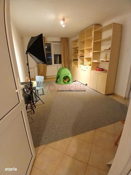 Apartament cu 4 camere în Central