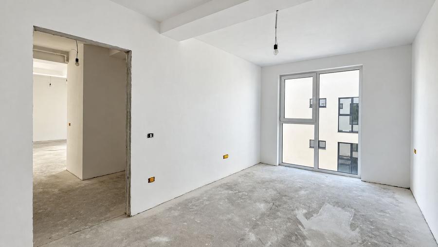 Apartament cu 2 camere decomandat în Lipovei