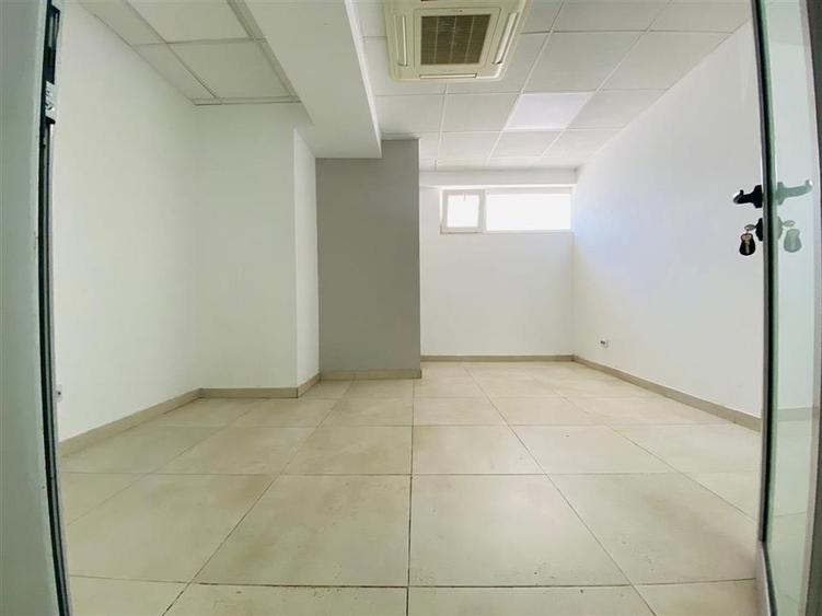 Birou, de 331 mp, în Centru Civic