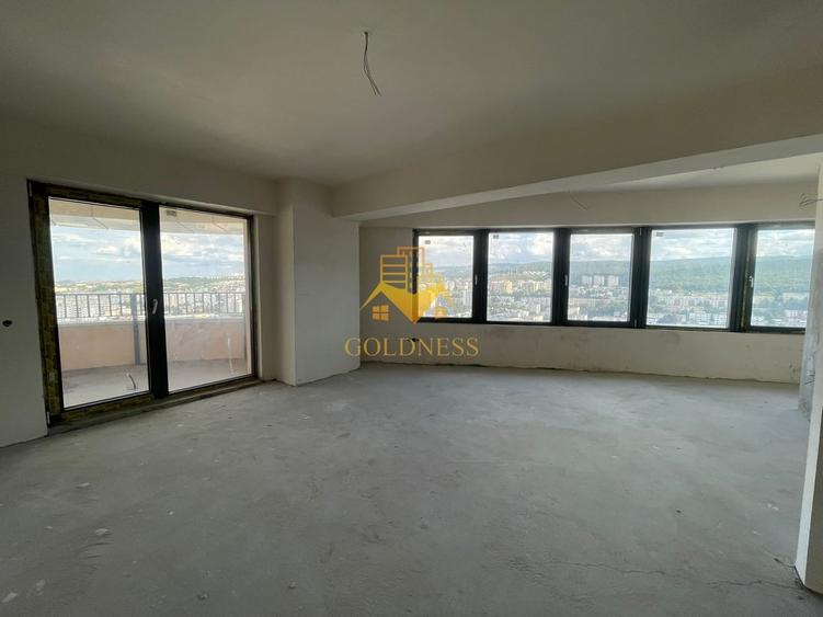 Garsonieră decomandată în Central