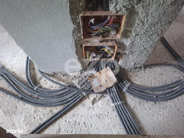Casă cu 4 camere în Urleta