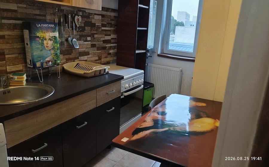 Garsonieră decomandată în Central