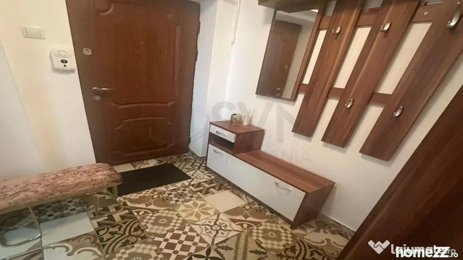 Apartament cu 3 camere semidecomandat în Cișmigiu