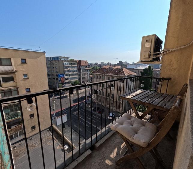 Apartament cu 2 camere semidecomandat în Cișmigiu
