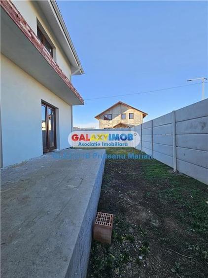 Casă individuală cu 4 camere cu Teren 245 Mp în Central