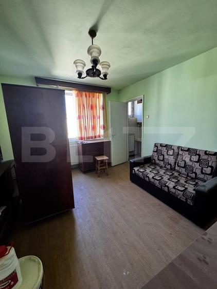 Apartament cu 2 camere semidecomandat, mobilat în Câmpia Turzii