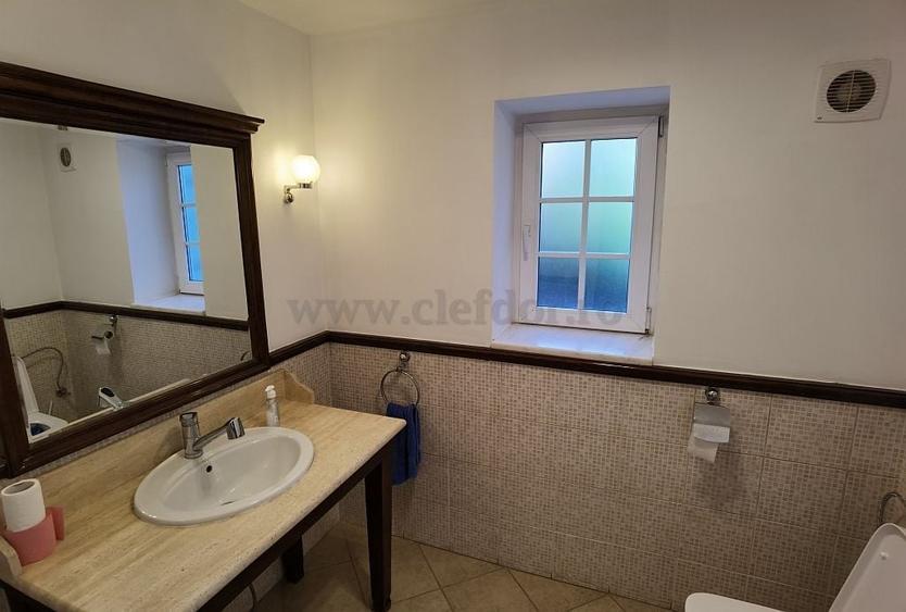 Casă individuală cu 7 camere cu Piscina în Pipera