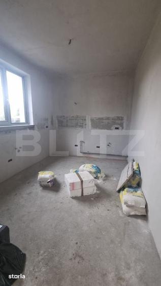 Casă cu 4 camere cu Teren 250 Mp în Rediu