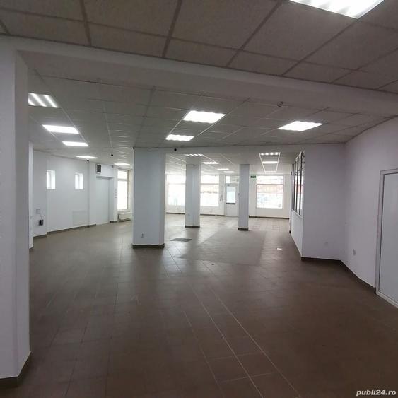 Spațiu comercial, de 300 mp, în Gara de Sud