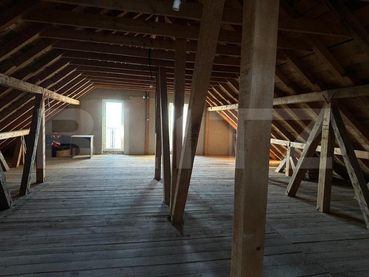 Casa individuala, 546 mp, 8 camere, 2 garaje, 2096 mp teren, Feleacu - 11