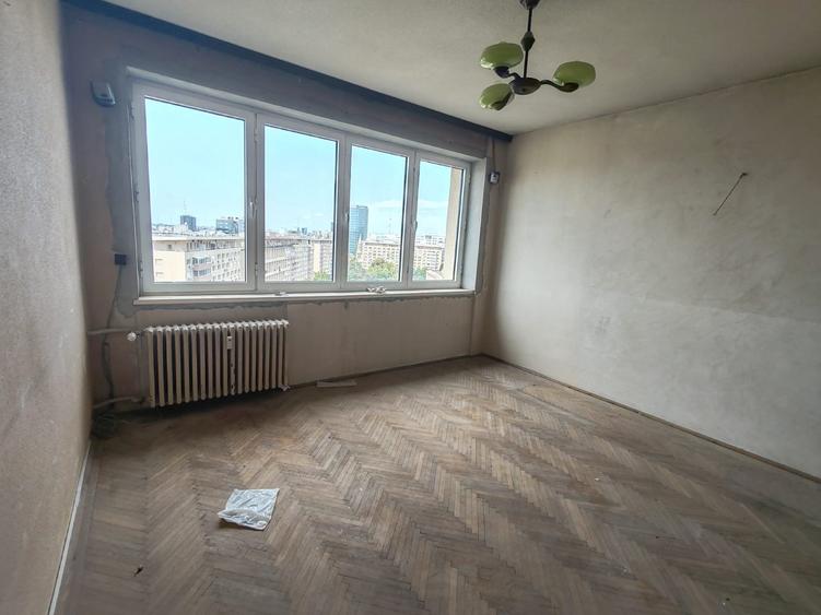 Sala Palatului 3 camere cu vedere superba nerenovat - 9