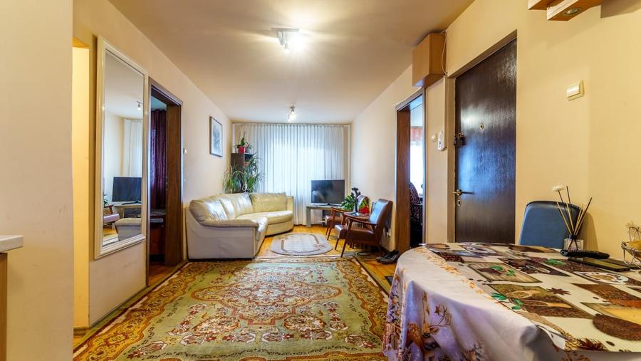 Apartament 4 camere , zona Complex Nora - 2