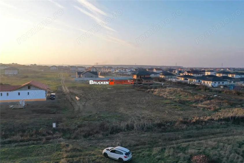 Terenuri pentru constructie case Sanmartin, limita cu Cihei - 1