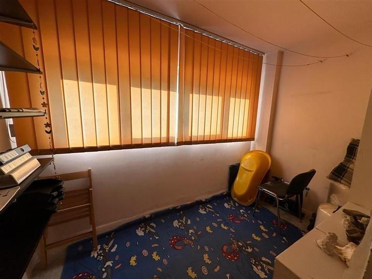 Ocazie! Apartament 3 camere decomandat in zona Malu Rosu - 15