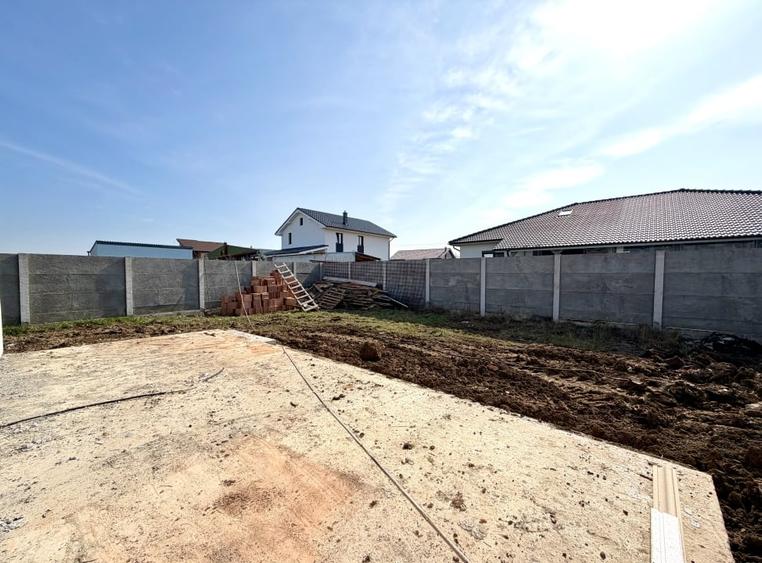 Duplex modern, perete dublu, 4 camere, 84 mp utili, proiect inedit - Sanandrei - 8