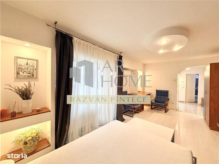 Garsoniera spatioasa cu terasa 20 mp, ultracentral Catedrala, Ploiesti - 1