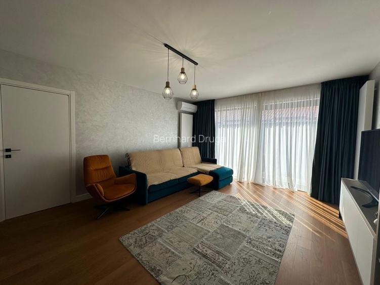 Apartament cu 4 camere la Padure, 2 parcari in subteran, Jandarmeriei