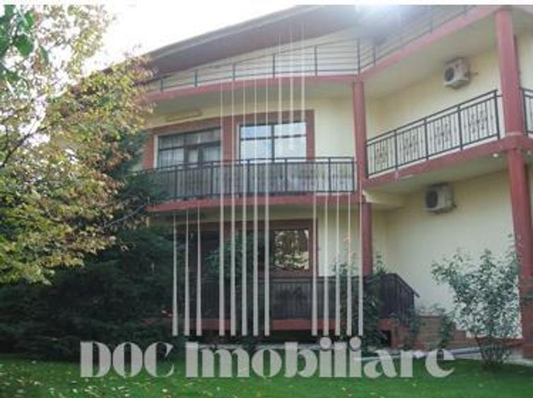 Vanzare vila 14 camereIBragadiruIIPiscinaISaunaISalaIComision 0% - 1