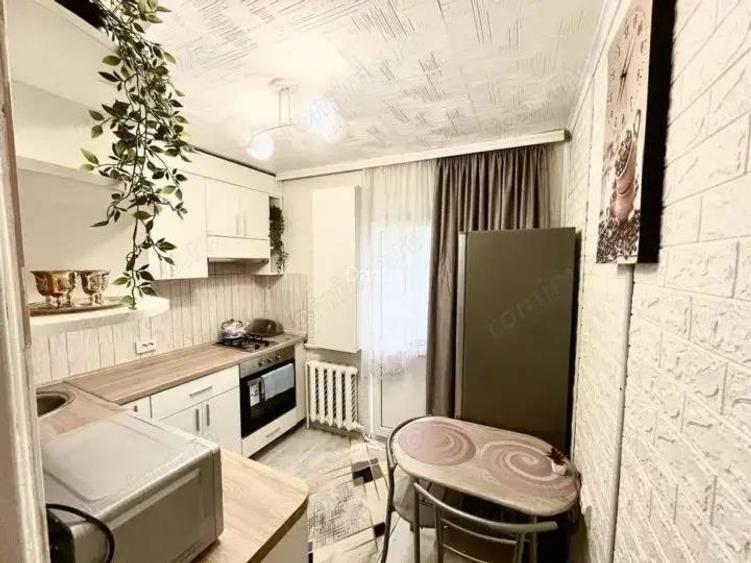 Oferim spre inchiriere garsoniera complet mobilata si utilata in zona Chitila Oferim spre inchiriere garsoniera complet mobilata si utilata in zona Chitila