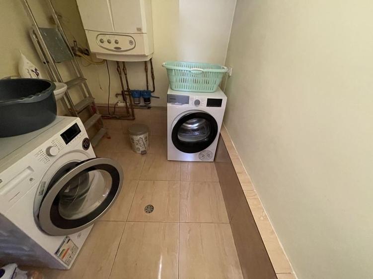 Casa spațioasă  P+1E,526 mp teren-strada liniștită. - 18