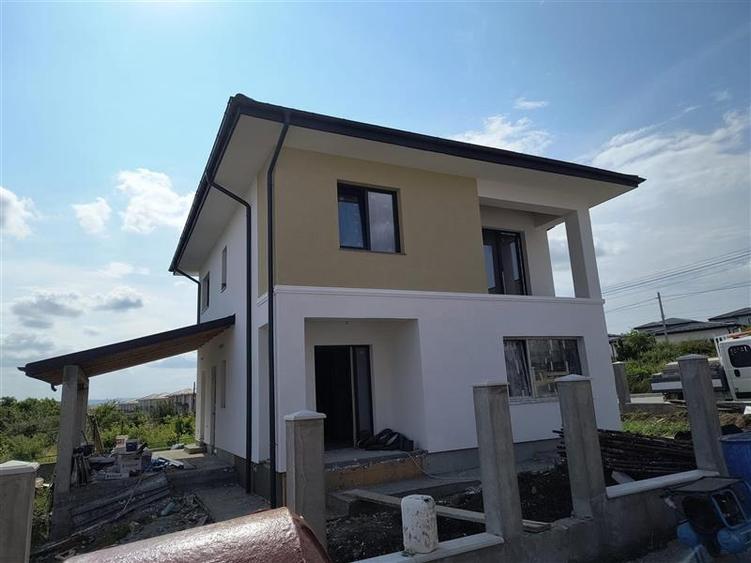 Vila 4 camere Valea Adanca intersectia 5 drumuri - 3