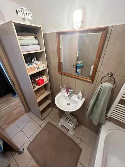 Decomandat. Bucatarie separata. Mobilat si utilat. Girocului - pozitie excelenta - 15