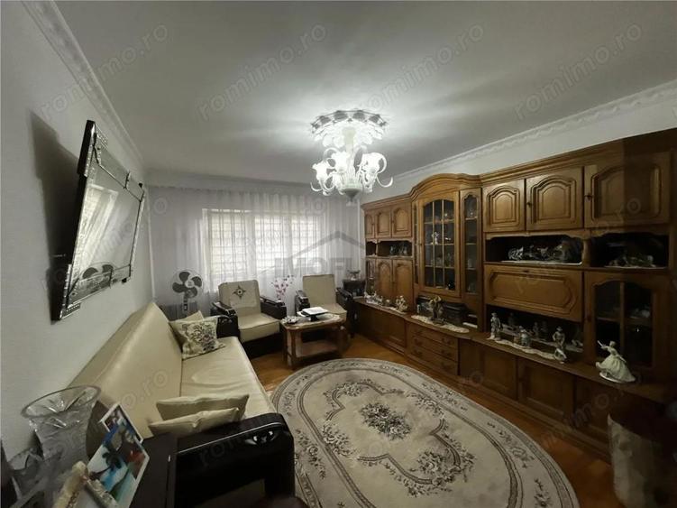 Apartament 2 camere zona Burdujeni,str Tineretului - 1