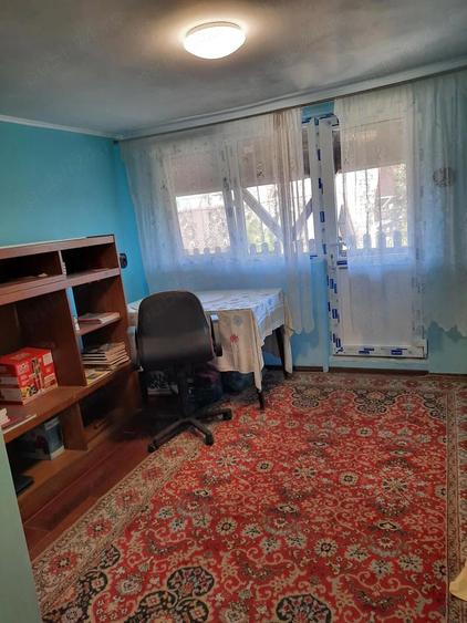 Vand sau schimb casa in localitatea Nojorid - 2