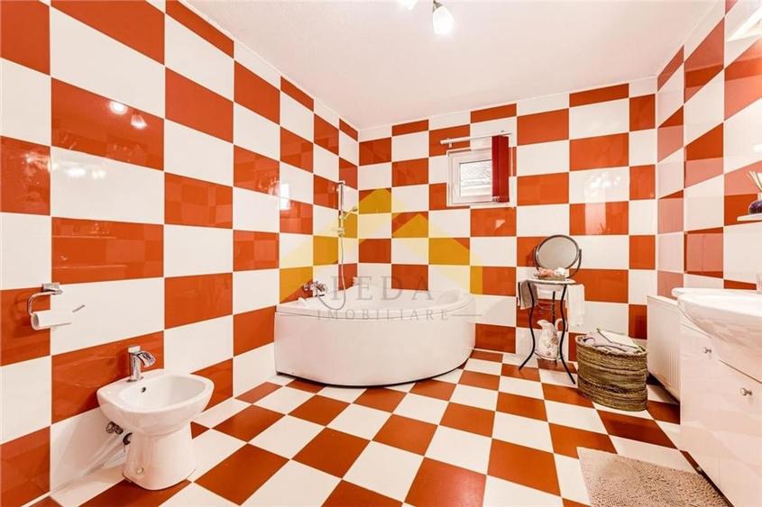 Casa de vanzare in orasul Nadlac - 23