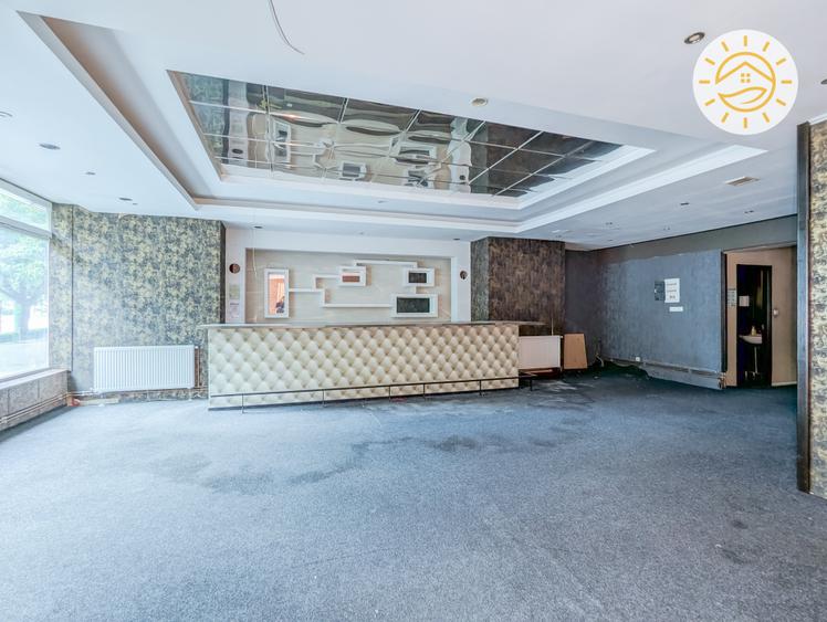 Spatiu comercial larg 120mp cu vitrina la strada - 3