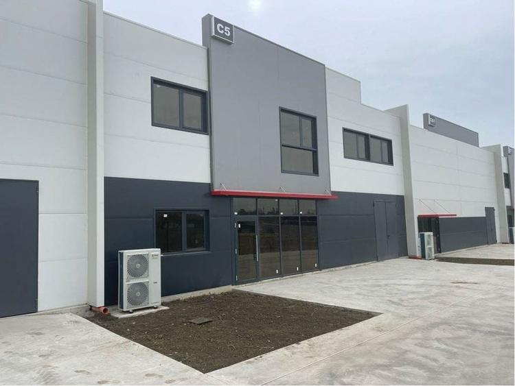 Hale de inchiriat in Bucov, judetul Prahova - 2